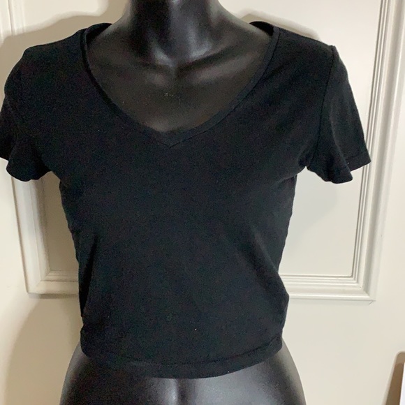 Wild Fable Black (2) Crop Tops Size XS Preloved - Picture 2 of 5
